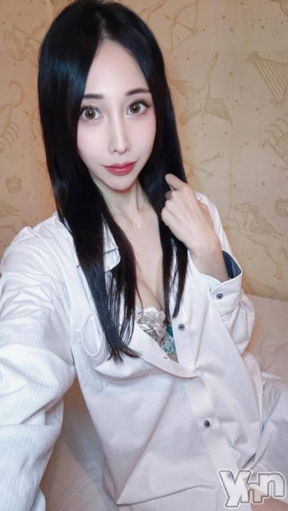 石和ソープ石和クリスタル(イサワクリスタル) あきら(28)の10月16日写メブログ「👠見たことないスタイル👠」