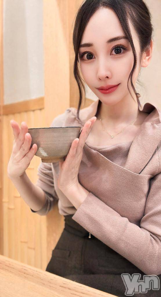 石和ソープ石和クリスタル(イサワクリスタル)あきら(28)の2025年12月3日写メブログ「🦋12月4日初日🦋」