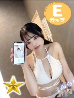 あこ(22) 身長152cm、スリーサイズB80(E).W58.H88。甲府ソープ 石蹄(セキテイ)在籍。