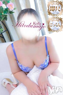 るる(27) 身長155cm、スリーサイズB88(E).W60.H88。甲府デリヘル 甲府人妻城(コウフヒトヅマジョウ)在籍。