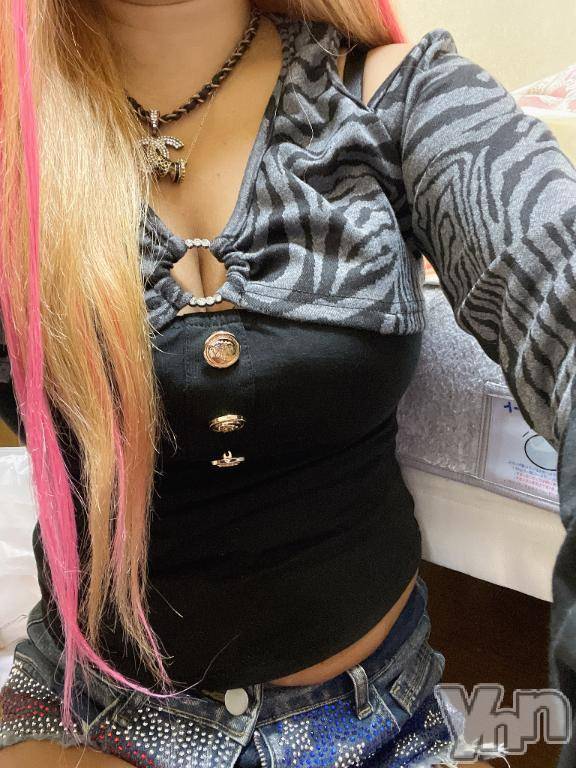 甲府デリヘル甲府人妻隊(コウフヒトヅマタイ) あいら(40)の10月9日写メブログ「アイラと遊ぼう🩷」