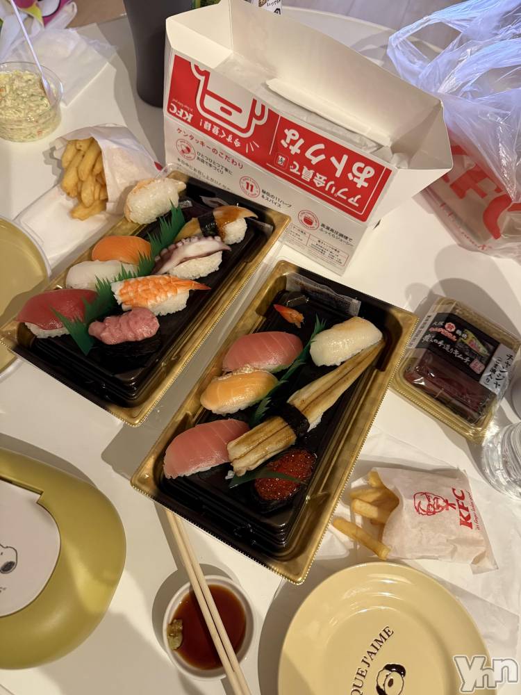 ���ܥ���Х��顦�����BRILLAR(�֥ꥸ�㡼��) �ߤ���1��12���̥�֥�����KFC🍗��