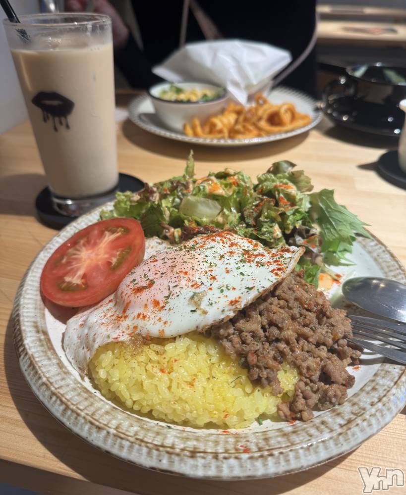 ���ܥ���Х��顦�����BRILLAR(�֥ꥸ�㡼��) �ߤ�Ӥ�10��11���̥�֥����֥���👨🏻‍🍳🍽��