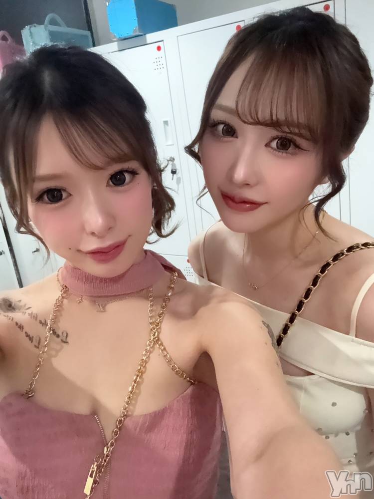 ���ܥ���Х��顦�����BRILLAR(�֥ꥸ�㡼��) �ߤ�Ӥ�10��12���̥�֥����ֽ�ġ�����🥂��