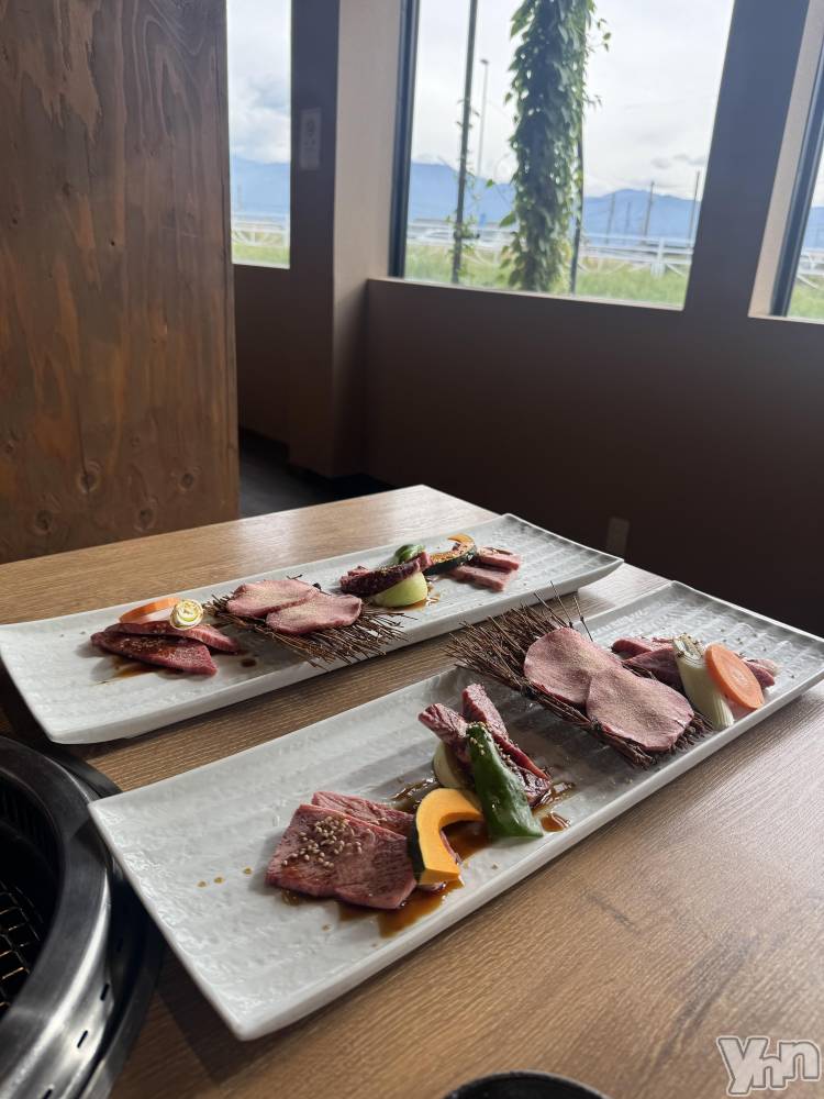 ���ܥ���Х��顦�����BRILLAR(�֥ꥸ�㡼��) �ߤ�Ӥ�11��6���̥�֥����֥���😋🍴��