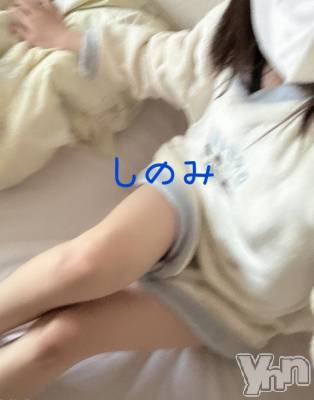 甲府ソープ オレンジハウス しのみ(28)の2月24日写メブログ「ドライアイつら(´･-･`)」