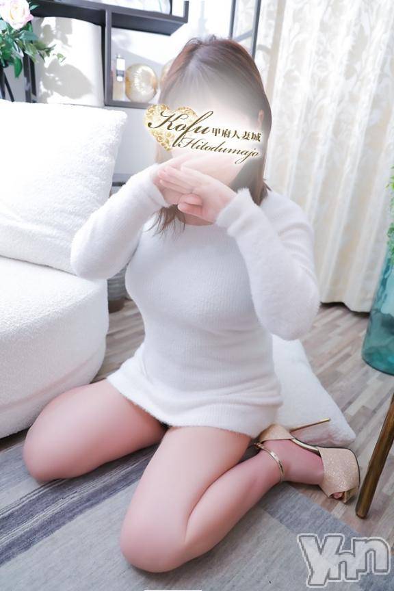 甲府デリヘル甲府人妻城(コウフヒトヅマジョウ) るあ(26)の3月1日写メブログ「🆕✨💋」