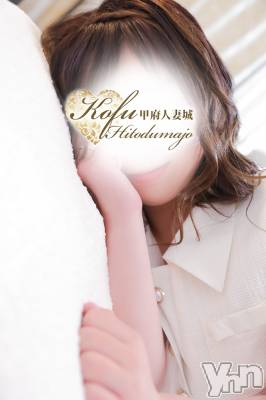 るあ(26) 身長155cm、スリーサイズB82(C).W59.H86。甲府デリヘル 甲府人妻城(コウフヒトヅマジョウ)在籍。