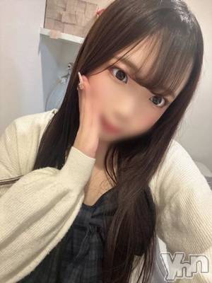 うらら(20) 身長161cm、スリーサイズB88(E).W57.H90。甲府ソープ BARUBORA(バルボラ)在籍。