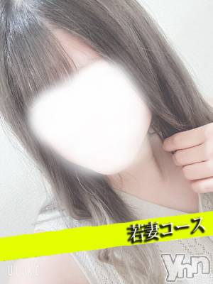 みあ(24) 身長156cm、スリーサイズB82(D).W60.H89。甲府デリヘル 甲府人妻隊(コウフヒトヅマタイ)在籍。