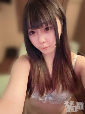 ゆあ(18) 身長156cm、スリーサイズB88(C).W57.H86。甲府ソープ オレンジハウス在籍。