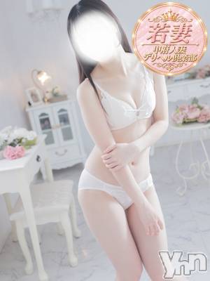 しおり(27) 身長160cm、スリーサイズB82(C).W56.H84。甲府デリヘル 甲府人妻デリヘル倶楽部(コウフヒトヅマデリヘルクラブ)在籍。