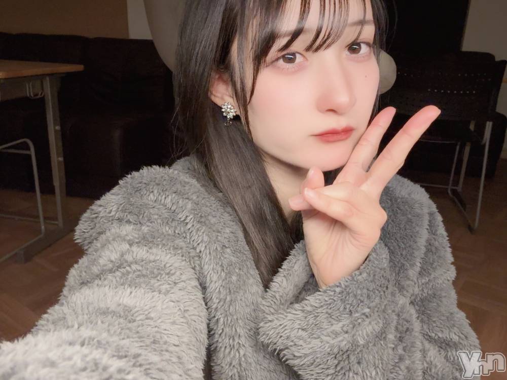 ���ܥ��ʥå��������륺�С����󥫥ե� Home Room(���󥫥ե��ۡ���롼��) ���Ȥ�1��31���̥�֥����ֺ���Υ饹�ȽжС�