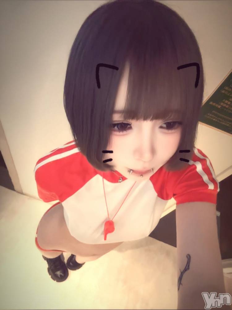 ���ܥ��ʥå��������륺�С����󥫥ե� Home Room(���󥫥ե��ۡ���롼��) ����6��20���̥�֥����֤��ޤ���