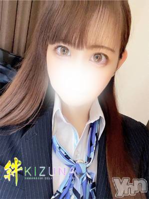 りさ(26) 身長167cm、スリーサイズB89(E).W56.H87。甲府デリヘル 山梨デリヘル　絆　甲府店(ヤマナシデリヘル　キズナ　コウフテン)在籍。