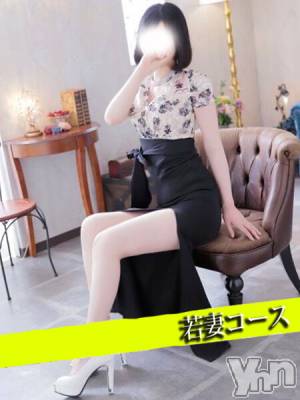 もね(27) 身長170cm、スリーサイズB85(D).W59.H86。甲府デリヘル 甲府人妻隊(コウフヒトヅマタイ)在籍。