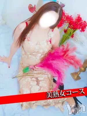 ひろこ(47) 身長163cm、スリーサイズB92(E).W61.H95。甲府デリヘル 甲府人妻隊(コウフヒトヅマタイ)在籍。