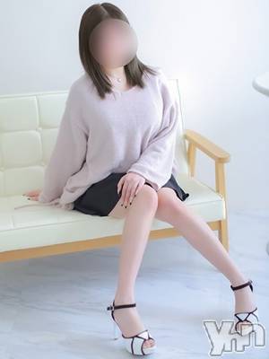 りんな(23) 身長158cm、スリーサイズB90(G以上).W58.H86。甲府デリヘル 山梨奥さま食堂(ヤマナシオクサマショクドウ)在籍。