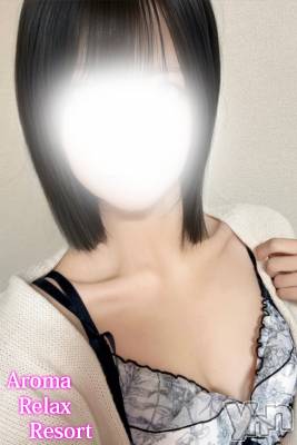 新人カナ(25) 身長163cm、スリーサイズB80(C).W57.H85。甲府デリヘル アロマリラックスリゾート甲府店(アロマリラックスリゾートコウフテン)在籍。