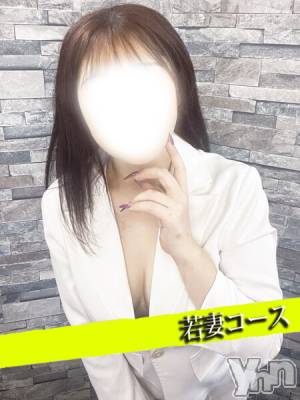 えるむ(19) 身長130cm、スリーサイズB85(D).W59.H86。甲府デリヘル 甲府人妻隊(コウフヒトヅマタイ)在籍。