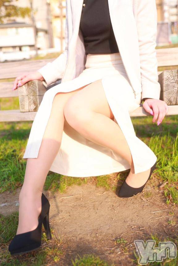 甲府デリヘル甲府人妻城(コウフヒトヅマジョウ) なお(18)の3月6日写メブログ「昼下がりの誘惑…」