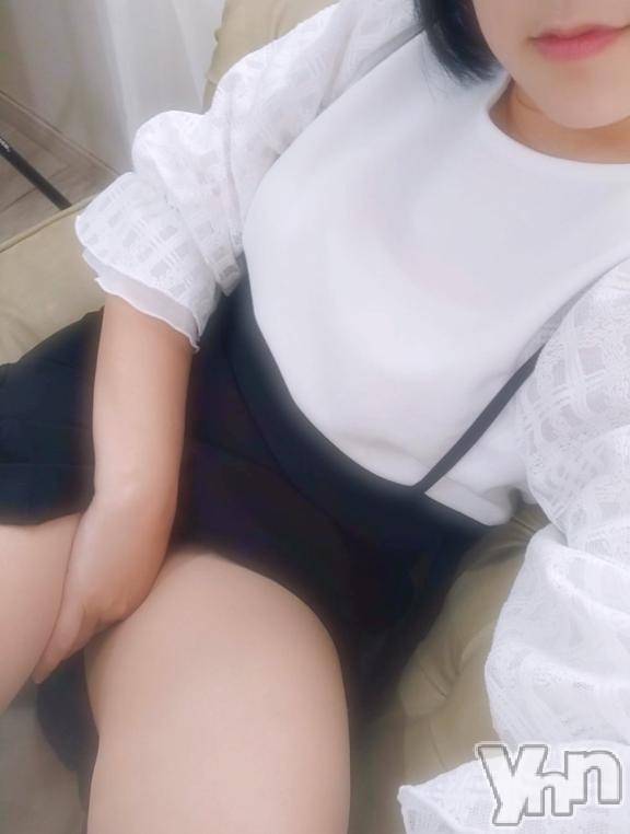 甲府デリヘル甲府人妻城(コウフヒトヅマジョウ) なお(18)の4月15日写メブログ「お昼の誘惑…」