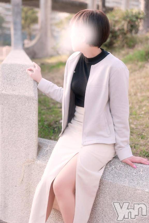 甲府デリヘル甲府人妻城(コウフヒトヅマジョウ)なお(18)の2026年4月11日写メブログ「フワッフワに…」