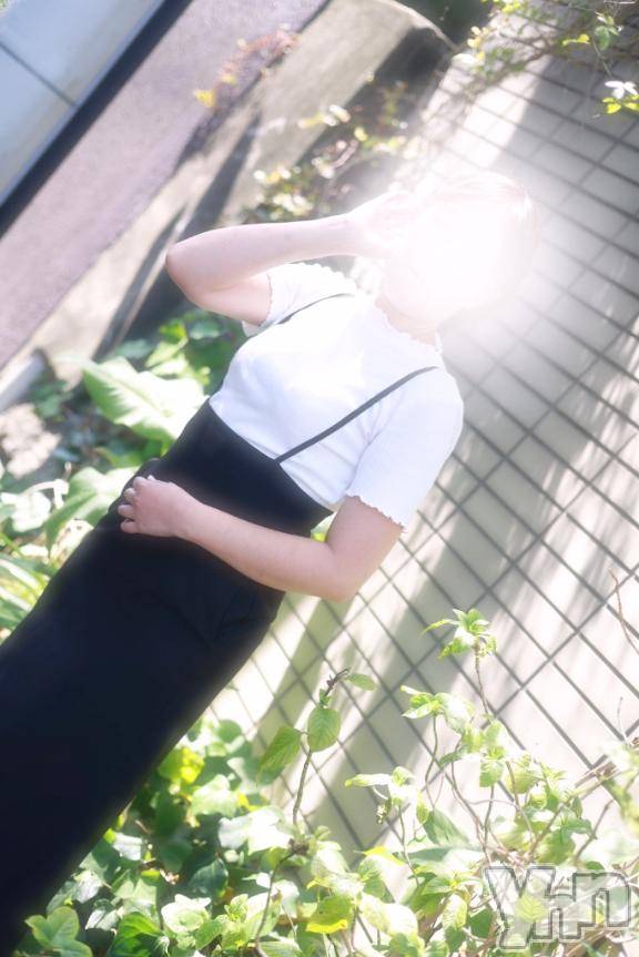 甲府デリヘル甲府人妻城(コウフヒトヅマジョウ)なお(18)の2026年5月16日写メブログ「お昼のエール…」