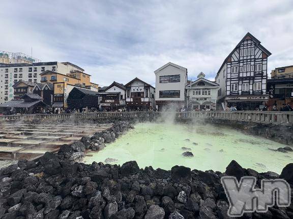 甲府デリヘル甲府人妻隊(コウフヒトヅマタイ) はなみ(25)の2月28日写メブログ「🌼初出勤🌼」