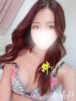 みり(27) 身長159cm、スリーサイズB85(C).W54.H83。甲府デリヘル 山梨デリヘル　絆　甲府店(ヤマナシデリヘル　キズナ　コウフテン)在籍。