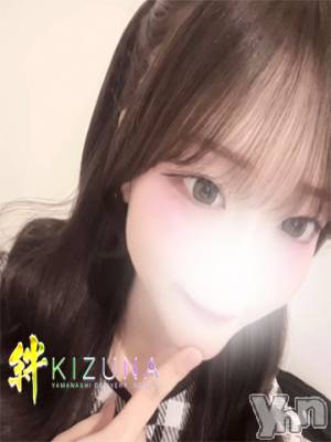 りり(19) 身長161cm、スリーサイズB87(D).W56.H84。甲府デリヘル 山梨デリヘル　絆　甲府店(ヤマナシデリヘル　キズナ　コウフテン)在籍。