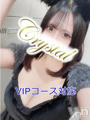 りん(19) 身長162cm、スリーサイズB114(G以上).W60.H90。石和ソープ 石和クリスタル(イサワクリスタル)在籍。