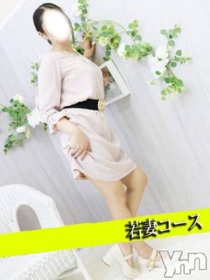 いちか(27) 身長150cm、スリーサイズB88(D).W60.H87。甲府デリヘル 甲府人妻隊(コウフヒトヅマタイ)在籍。