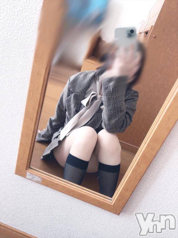 甲府デリヘル甲府人妻城(コウフヒトヅマジョウ) うらら(26)の4月3日写メブログ「出勤してます✨」