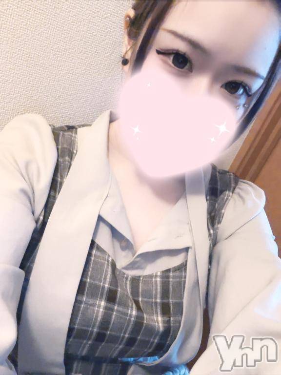 甲府デリヘル甲府人妻城(コウフヒトヅマジョウ)うらら(26)の2026年4月8日写メブログ「前髪あっぷでい」