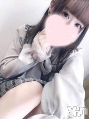 甲府デリヘル甲府人妻城(コウフヒトヅマジョウ) うらら(26)の4月4日写メブログ「迷ってます🥺」