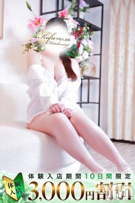 ゆか(25) 身長130cm、スリーサイズB0(E).W0.H0。甲府デリヘル 甲府人妻城(コウフヒトヅマジョウ)在籍。