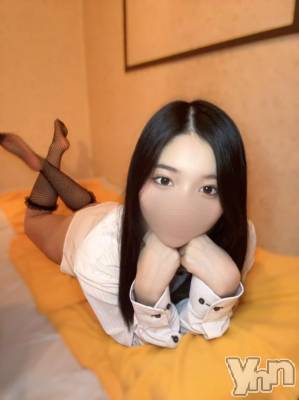 石和ソープ 石和クリスタル(イサワクリスタル) りり(20)の4月1日写メブログ「18時～のお兄様へ🎶」