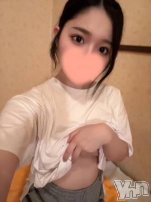 石和ソープ 石和クリスタル(イサワクリスタル) りり(20)の4月4日写メブログ「17時～のお兄様へ！」