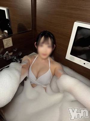 体験入店きらり(25) 身長147cm、スリーサイズB90(F).W57.H88。甲府ソープ BARUBORA(バルボラ)在籍。