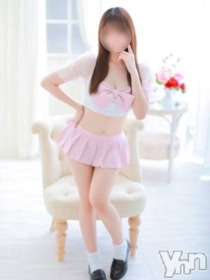 あすか(21) 身長160cm、スリーサイズB87(E).W57.H86。甲府デリヘル LOVE CLOVER(ラブクローバー)在籍。