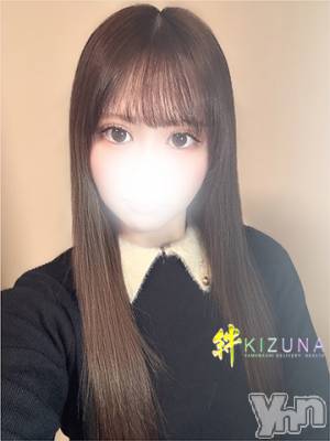 まみ(20) 身長155cm、スリーサイズB87(C).W56.H84。甲府デリヘル 山梨デリヘル　絆　甲府店(ヤマナシデリヘル　キズナ　コウフテン)在籍。