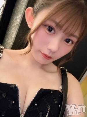 まこ(20) 身長156cm、スリーサイズB87(E).W56.H84。甲府ソープ オレンジハウス在籍。