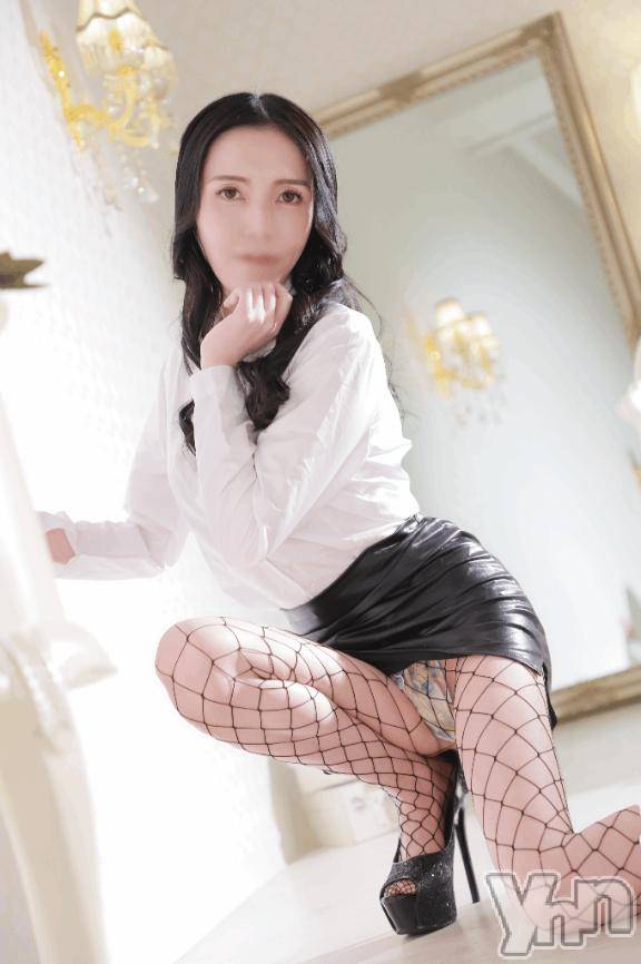 石和ソープ石和クリスタル(イサワクリスタル) まゆ(29)の5月28日写メブログ「どこにキスされたい？💕」