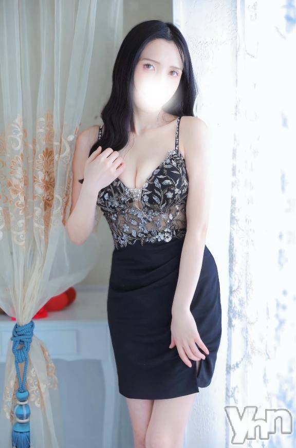 石和ソープ石和クリスタル(イサワクリスタル)まゆ(29)の2026年4月19日写メブログ「首筋にそっと…💗」