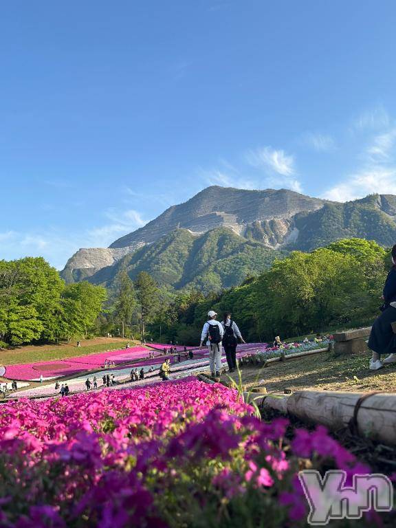 甲府デリヘル甲府人妻城(コウフヒトヅマジョウ) ひとみ(45)の5月5日写メブログ「出勤しました🎀」