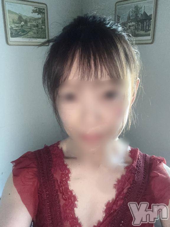 甲府デリヘル甲府人妻城(コウフヒトヅマジョウ) ひとみ(45)の5月10日写メブログ「🎀本日、出勤します🎵🎀」