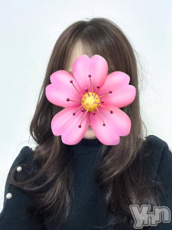 甲府デリヘル甲府人妻城(コウフヒトヅマジョウ) ひとみ(45)の5月13日写メブログ「🎀出勤しました🎀」