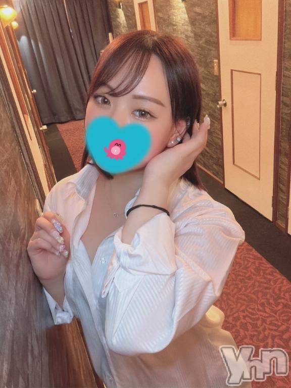 石和ソープ石和クリスタル(イサワクリスタル)ひすい(27)の2026年5月25日写メブログ「チョコより甘いイチャイチャしよ🍫」