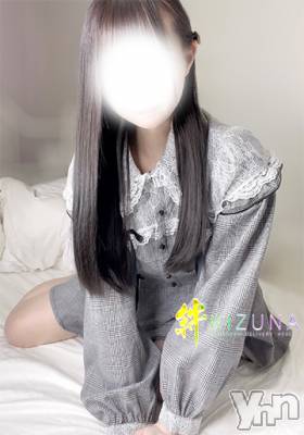 さな(23) 身長161cm、スリーサイズB86(C).W54.H84。甲府デリヘル 山梨デリヘル　絆　甲府店(ヤマナシデリヘル　キズナ　コウフテン)在籍。